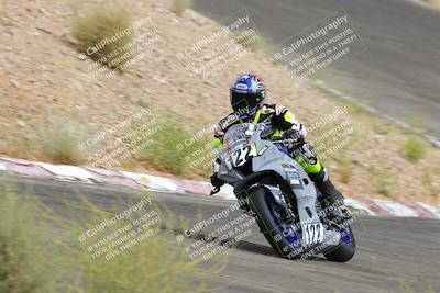 media/Jun-04-2022-WERA (Sat) [[b852bbbd55]]/Race 9 LW Twins Superbike V6 LW D Superstock/